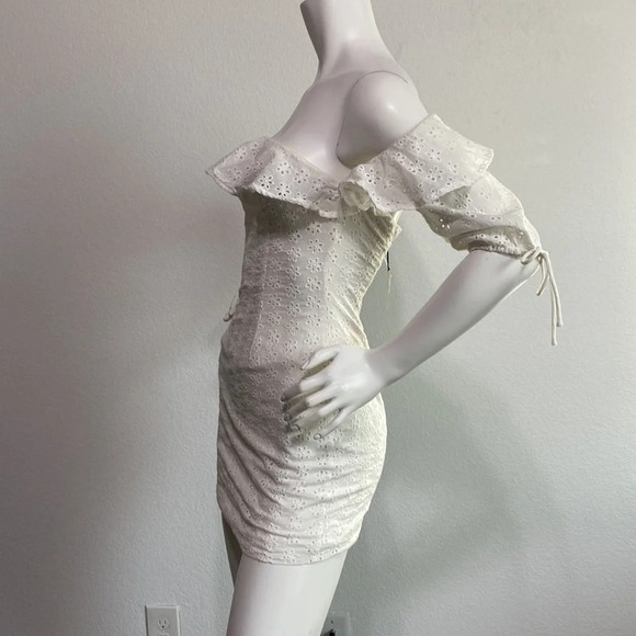 Superdown Martina Ruffle Dress - Picture 5 of 11